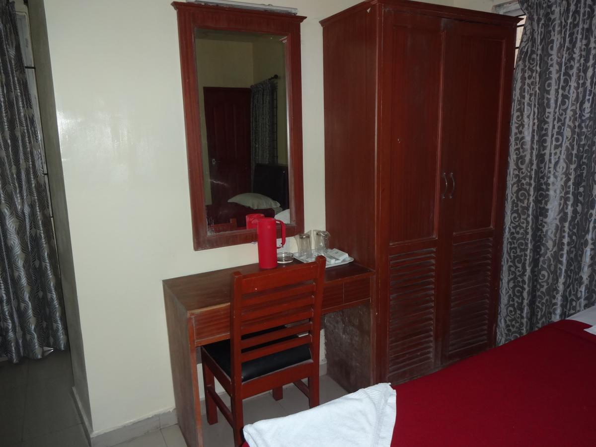 Sea Shell Park Hotell Chennai Eksteriør bilde